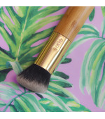 Smoothie Blender Foundation Brush