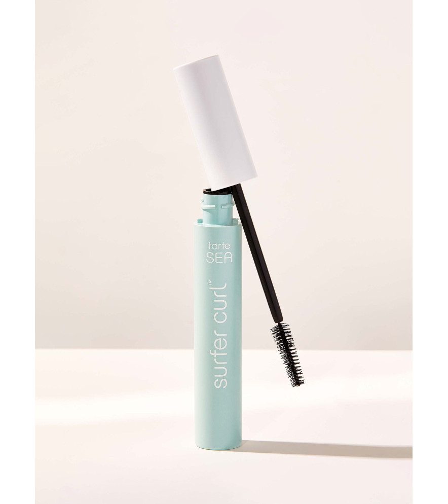 Surfer Curl™ Volumizing Mascara